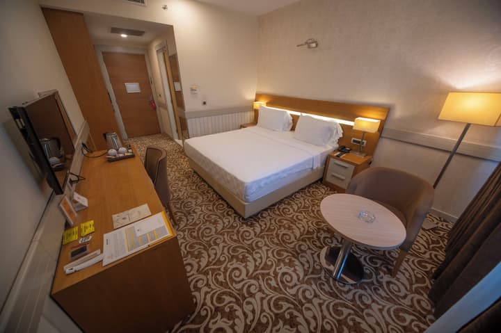 Grand Itimat Hotel