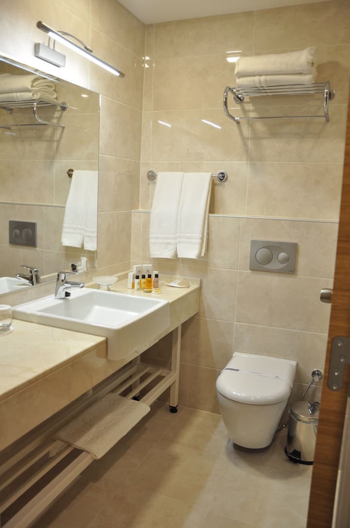 Grand Itimat Hotel