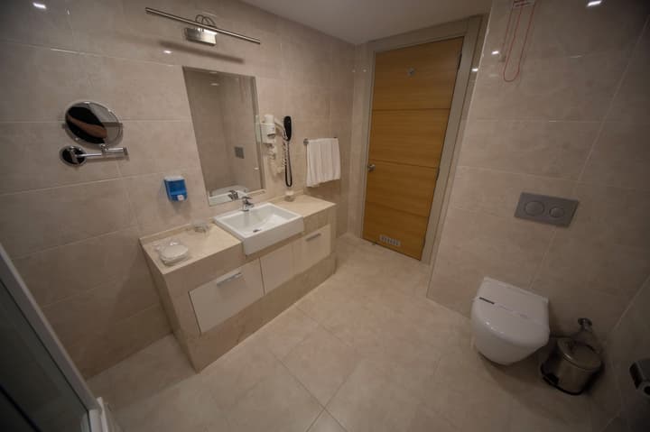 Grand Itimat Hotel