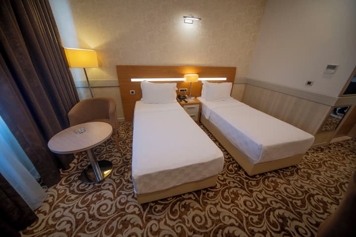 Grand Itimat Hotel