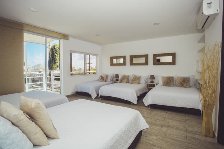 Summer House Inn San Andres