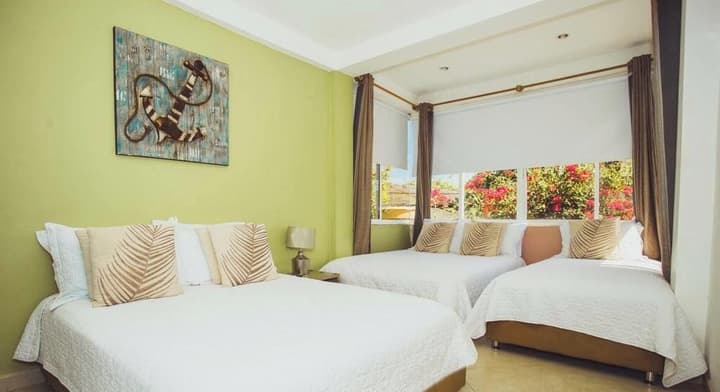 Summer House Inn San Andres