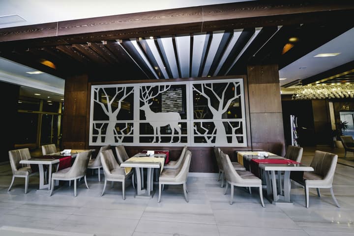 Qafqaz Tufandag Mountain Resort Hotel