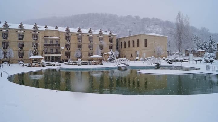 Qebele Yeddı Gozel Hotel