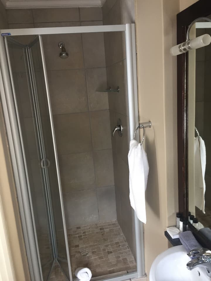 Brenton On Rocks Luxury Guest House