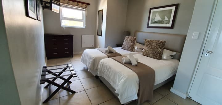 Brenton On Rocks Luxury Guest House