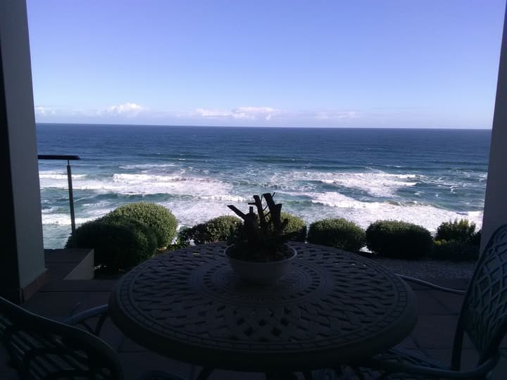 Brenton On Rocks Luxury Guest House