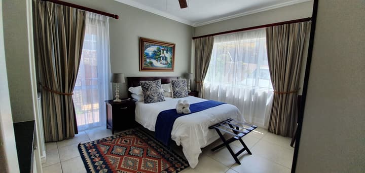 Brenton On Rocks Luxury Guest House