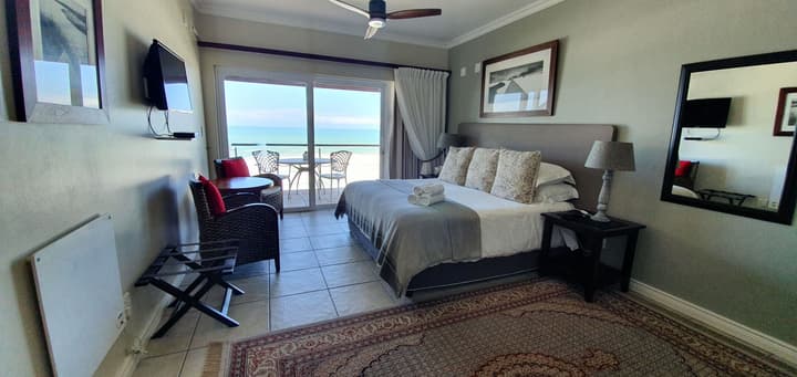 Brenton On Rocks Luxury Guest House