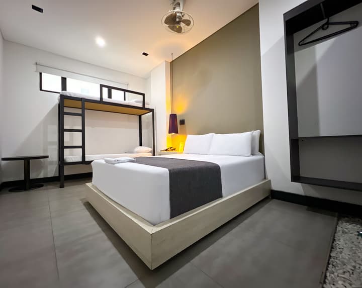 47 Luxury Downtown and Rooftop Hotel