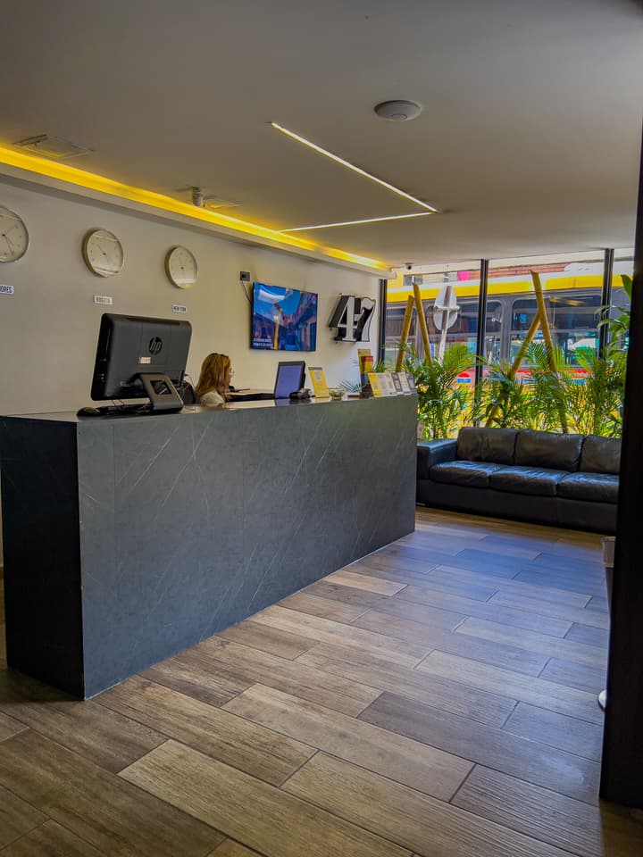47 Luxury Downtown and Rooftop Hotel