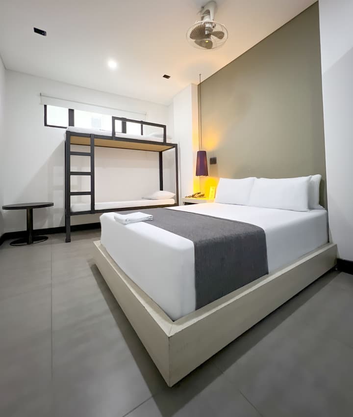 47 Luxury Downtown and Rooftop Hotel