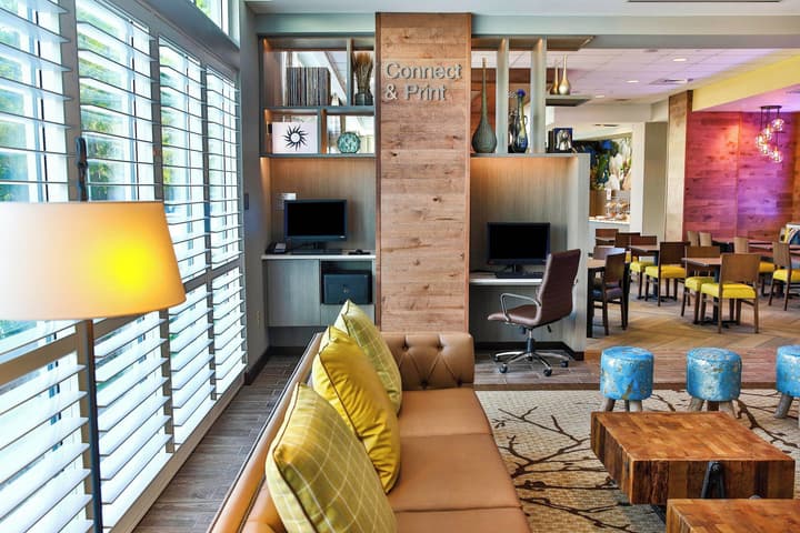 Fairfield Inn & Suites by Marriott Savannah Midtown