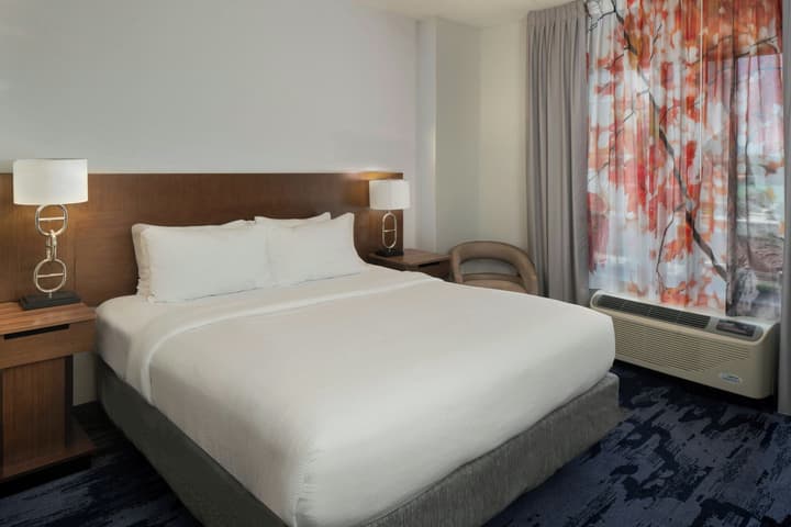 Fairfield Inn & Suites by Marriott Savannah Midtown