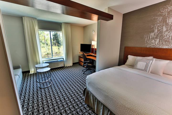 Fairfield Inn & Suites by Marriott Savannah Midtown