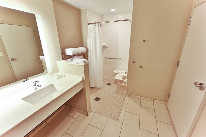 Fairfield Inn & Suites by Marriott Savannah Midtown