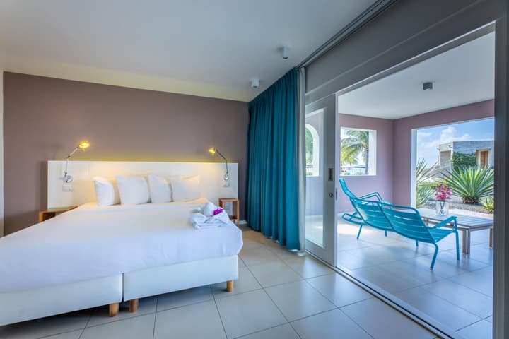 Coral Estate Luxury Resort