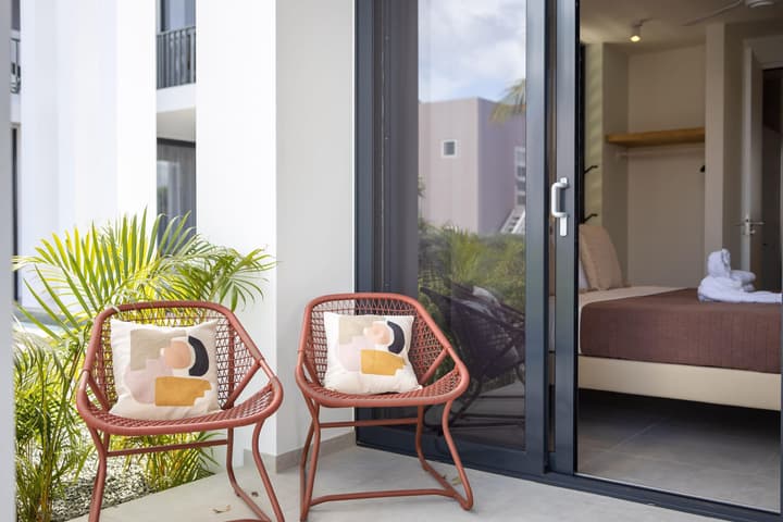 Coral Estate Luxury Resort