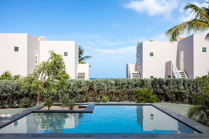 Coral Estate Luxury Resort