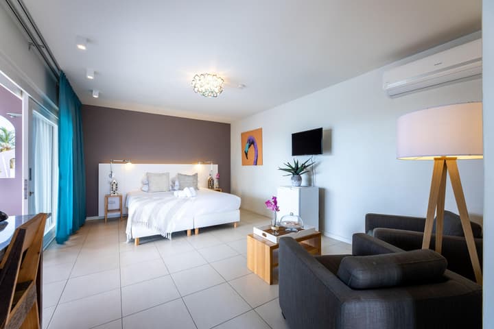Coral Estate Luxury Resort