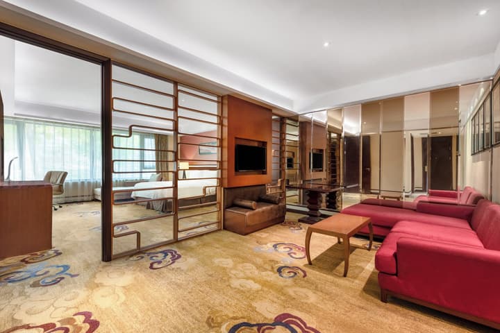 Holiday Inn Beijing Shijingshan Parkview by IHG