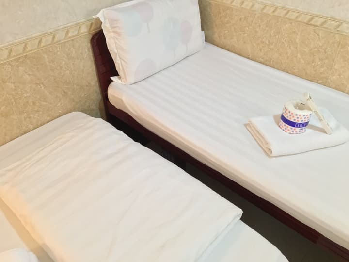 Everest Guest House