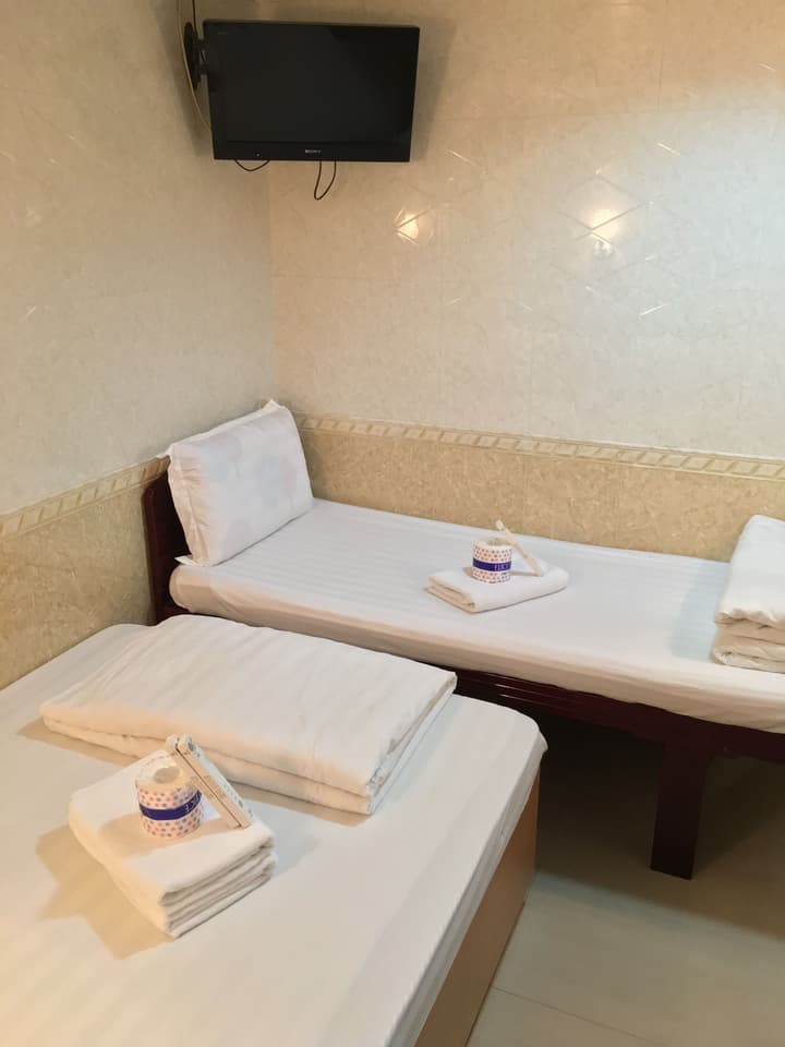 Everest Guest House