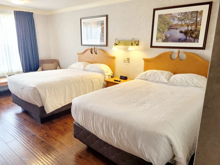 Claymore inn & Suites