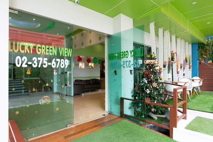 Lucky Green View