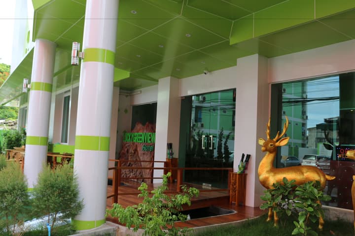 Lucky Green View
