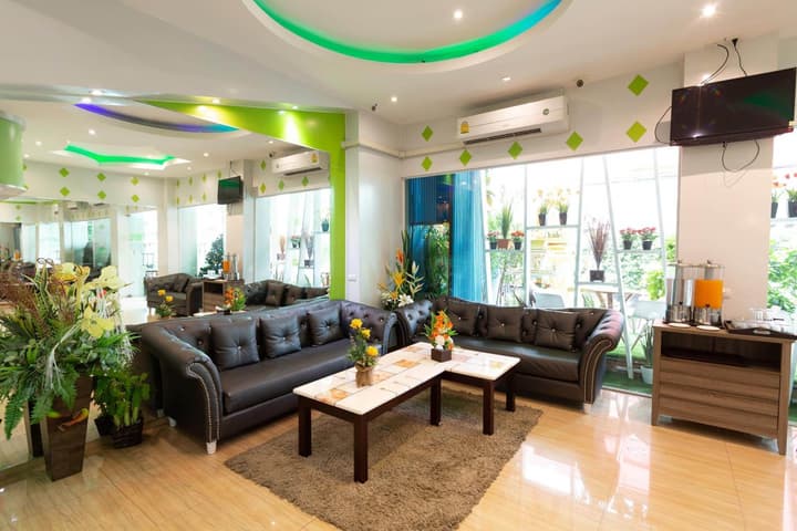 Lucky Green View