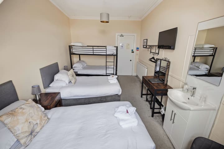 Corran House Guest House