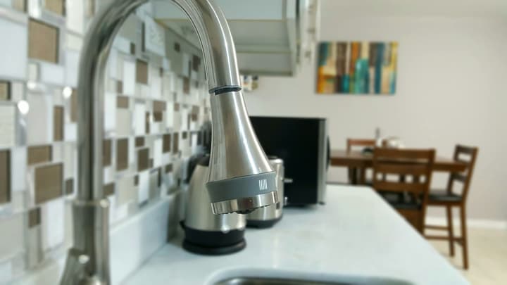 New Kingston Guest Apartment at Donhead