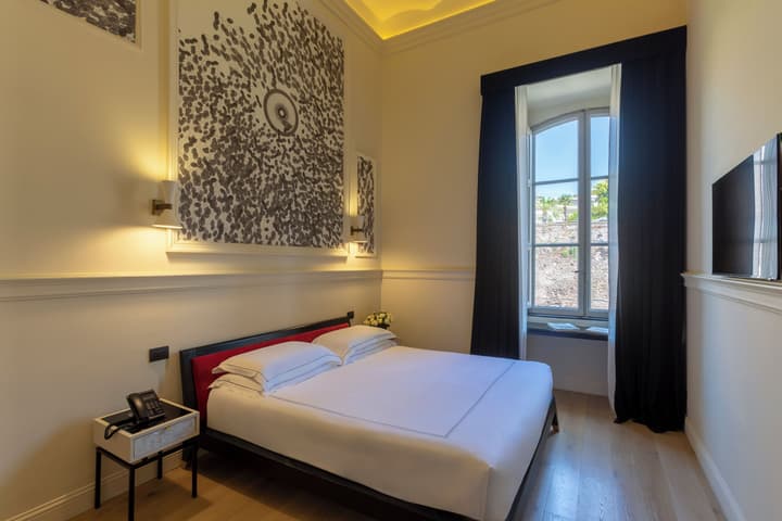 Roma Luxus Hotel