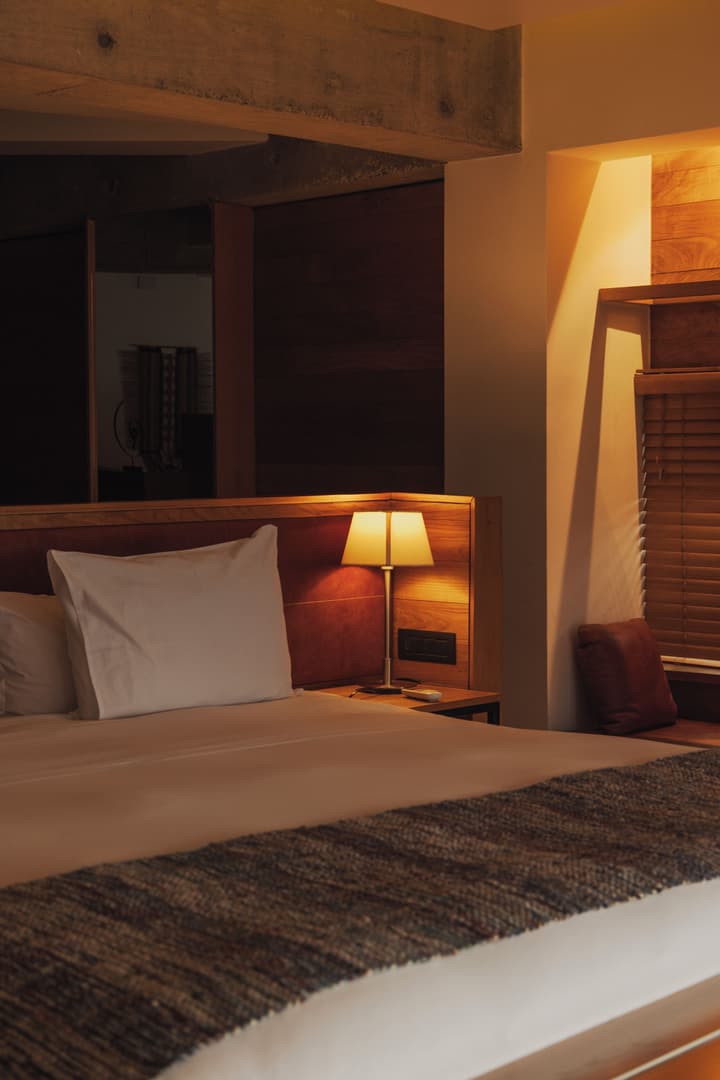 Hotel AWA Puerto Varas