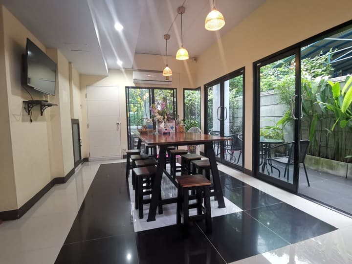 Hide Bangkok Hostel