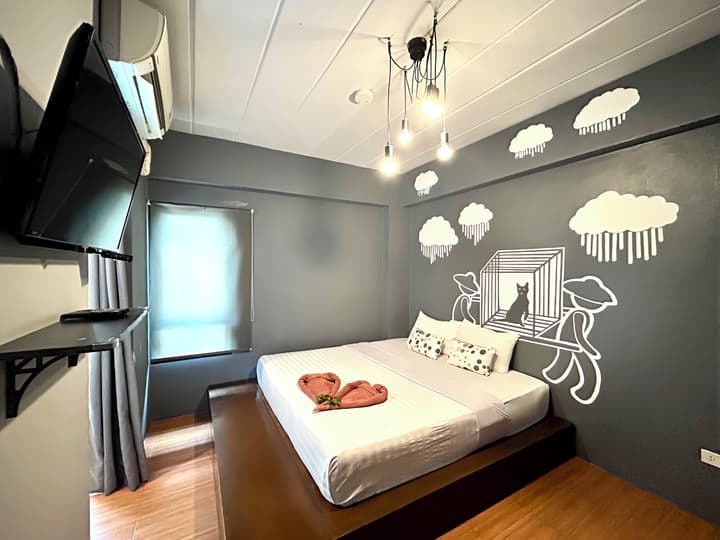 Hide Bangkok Hostel