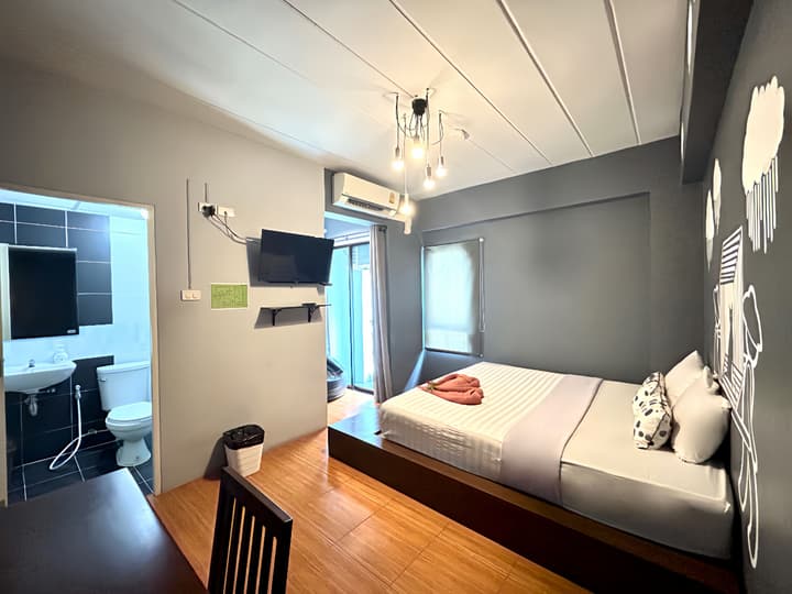 Hide Bangkok Hostel