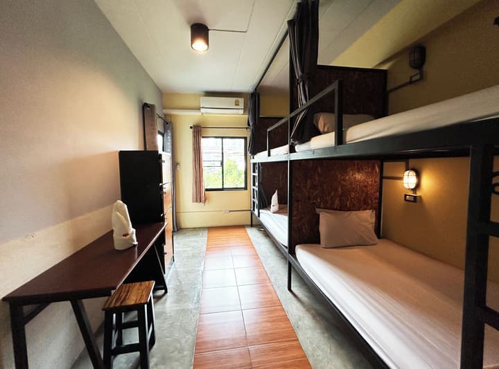Hide Bangkok Hostel