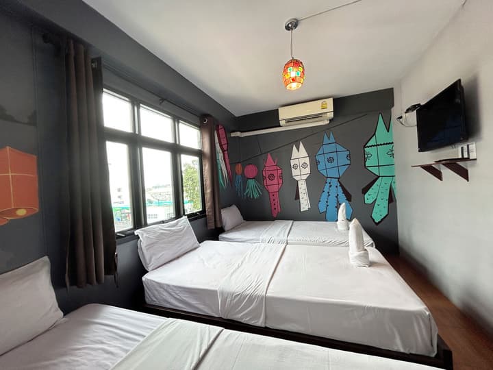 Hide Bangkok Hostel