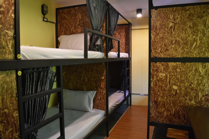 Hide Bangkok Hostel