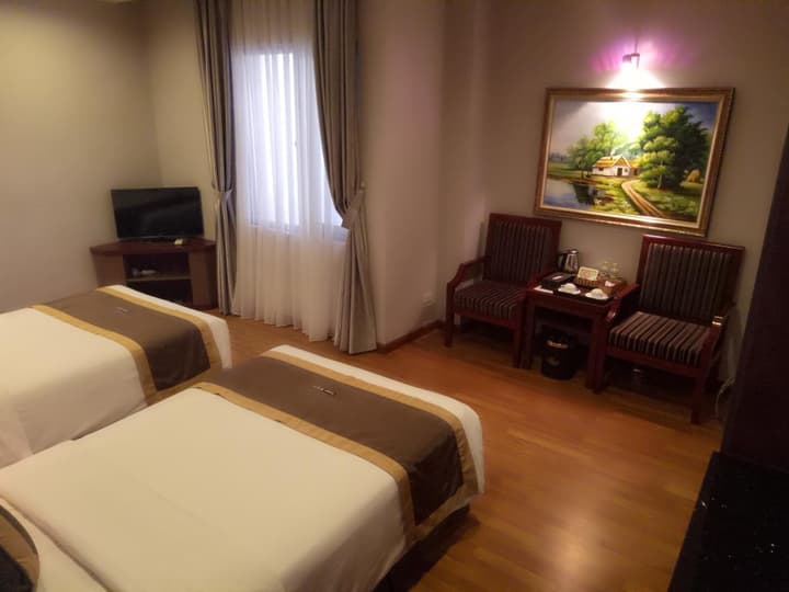 Gallant Hotel