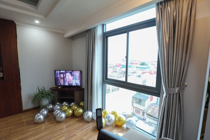 Gallant Hotel