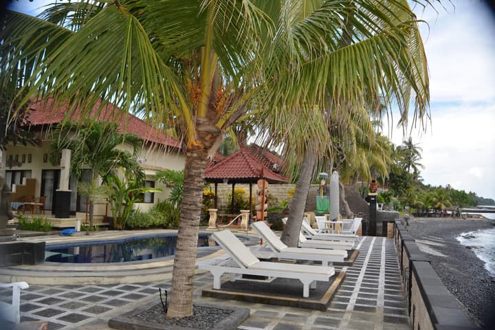 Segara Wangi Beach Cottages