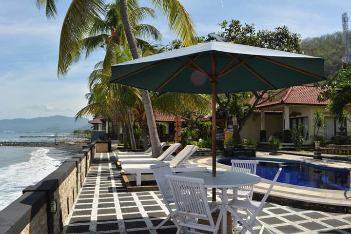 Segara Wangi Beach Cottages