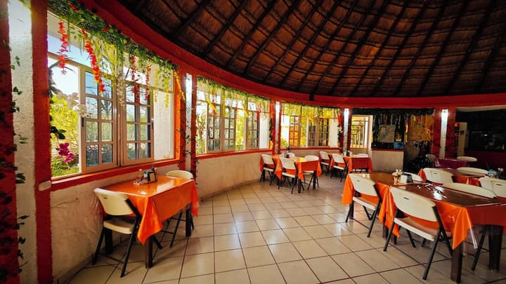 Mirador Maya Hotel