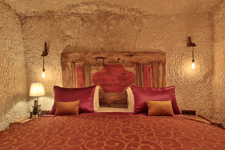 The Owl Cave Hotel
