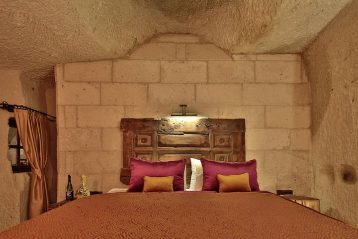 The Owl Cave Hotel