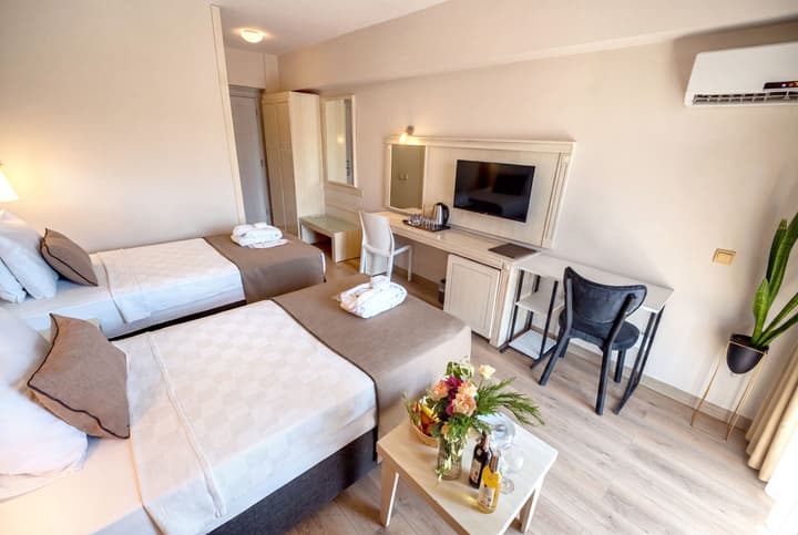 Tripolis Hotel
