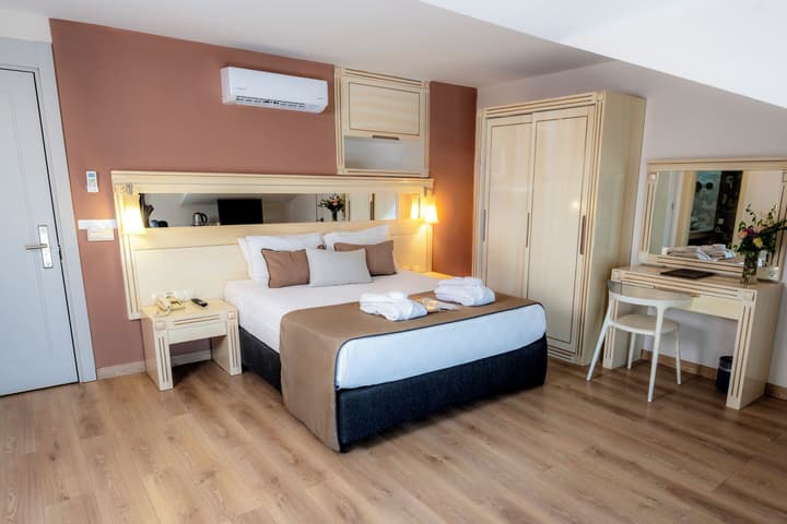 Tripolis Hotel